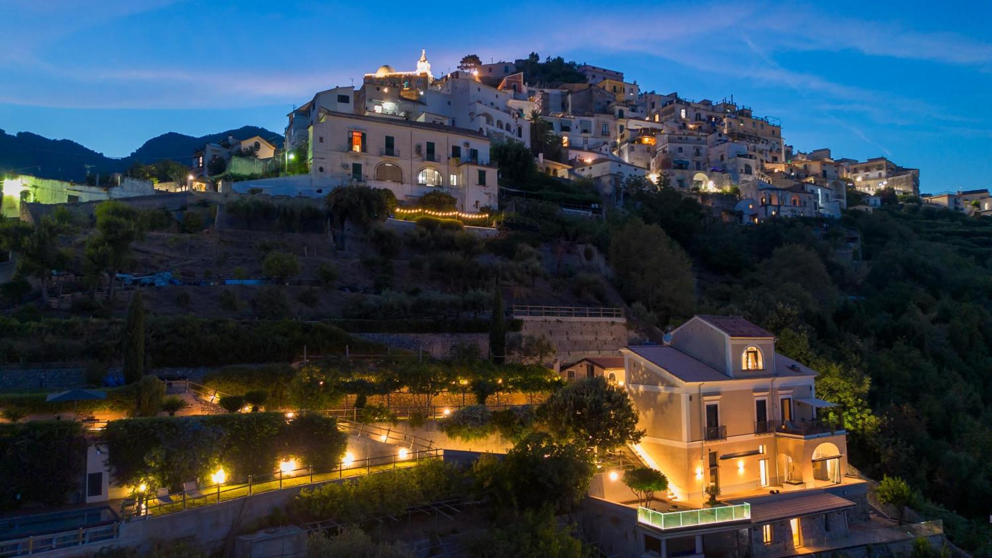 Kemi Luxury Suites Vietri sul Mare Exterior photo
